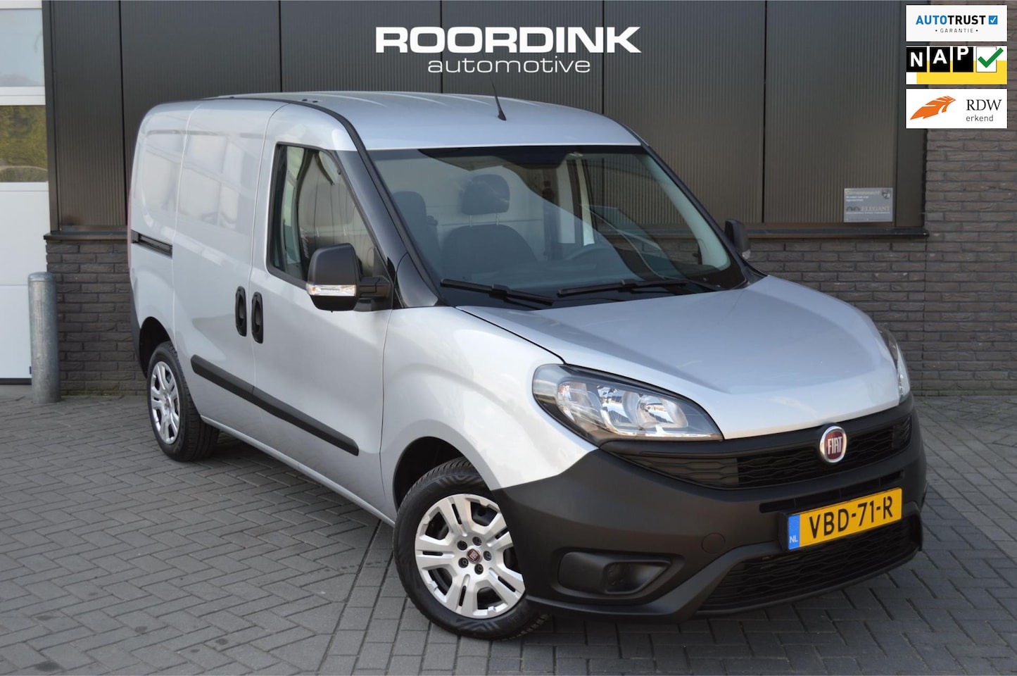 Fiat Doblò Cargo - Cruise|Airco|Schuifdeur|65DKM! - AutoWereld.nl