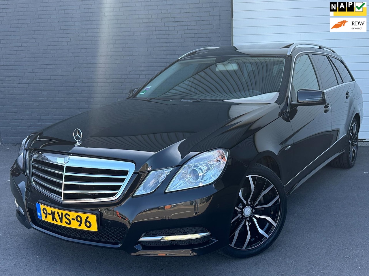 Mercedes-Benz E-klasse Estate - 200 CDI Business Class Elegance SCHUIFDAK/NAVI/LMV/AUTO - AutoWereld.nl