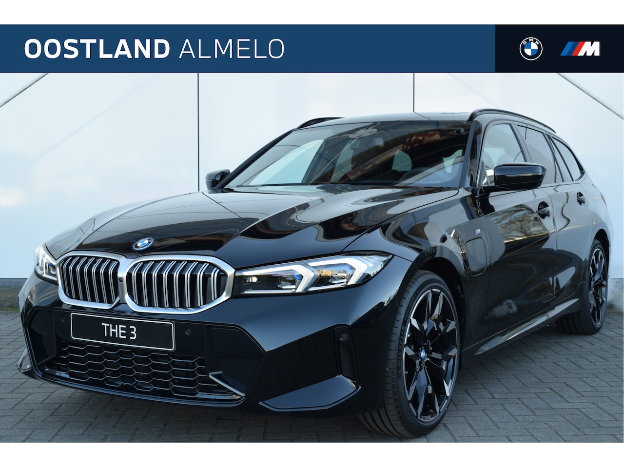 BMW 3-serie Touring - 330e High Executive M Sport Automaat / Panoramadak / Sportstoelen / Adaptieve LED / Comfor - AutoWereld.nl