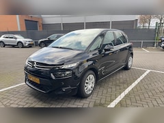 Citroën C4 Picasso - 1.2 PureTech Selection dealer-onderhouden / trekhaak / massagestoelen / enz