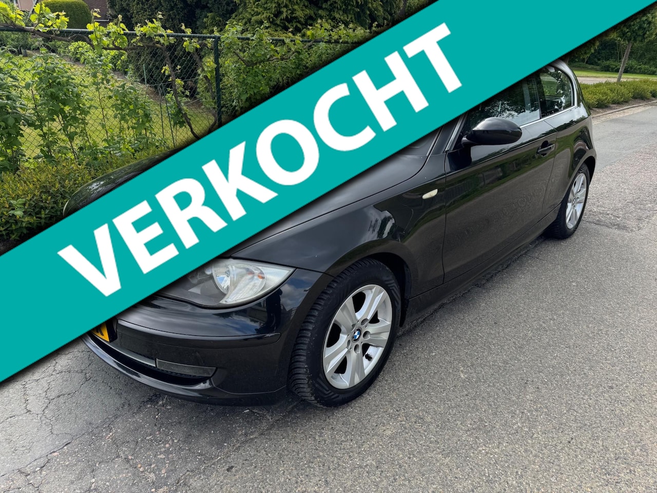 BMW 1-serie - 116i High Executive Airco Cruise LM velgen - AutoWereld.nl