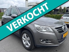 Volkswagen Tiguan - 1.4 TSI Sport&Style 4Motion nieuwe a.p.k. navigatie trekhaak