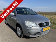 Volkswagen Polo - 1.4-16V Optive AIRCO/5-DRS/NL-AUTO