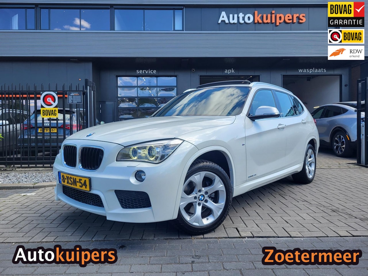 BMW X1 - SDrive20i High Executive | AUTOMAAT | Met o.a. climate, cruise control, panoramadak, navig - AutoWereld.nl