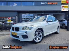 BMW X1 - SDrive20i High Executive | AUTOMAAT | 1e eigenaar | Met o.a. climate, cruise control, pano