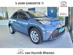 Toyota Aygo X - 1.0 VVT-i Automaat First | Stoelverw | LED | Apple-Android |