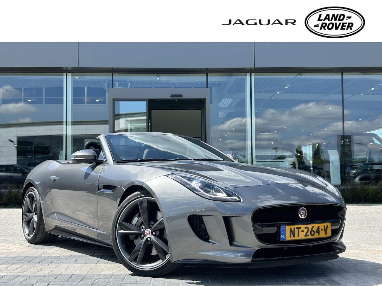 Jaguar F-type - 3.0 340 RWD V6 Convertible Carbon Rims | Dealer Onderhouden | Memory Seats | Sportuitlaat - AutoWereld.nl