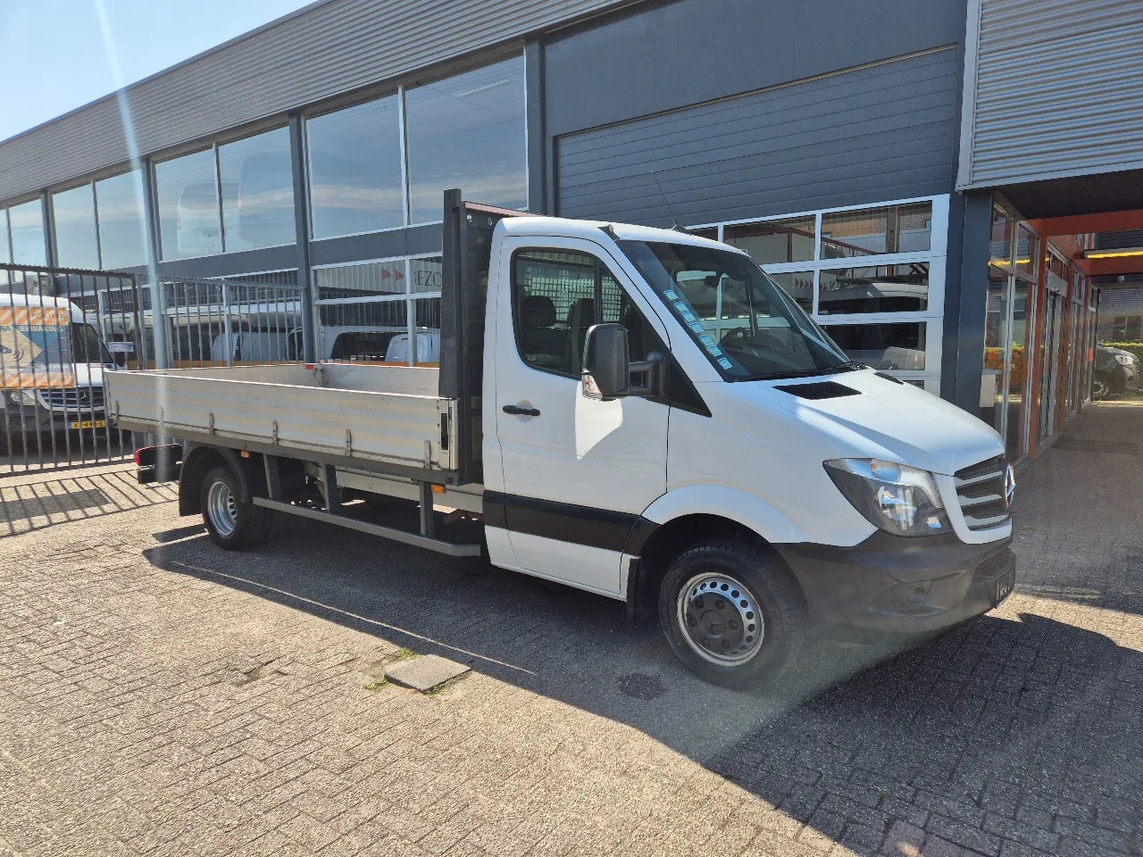 Mercedes-Benz Sprinter - 519 CDI 3.0V6 Pick up Euro 6 Pritsche 4.31 m - AutoWereld.nl