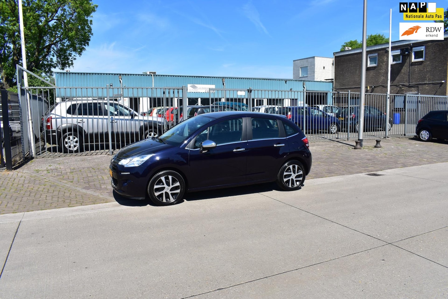 Citroën C3 - 1.2 PureTech Collection 1.2 PureTech Collection - AutoWereld.nl