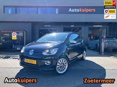 Volkswagen Up! - 1.0 high up BlueMotion | Met o.a. cruise control, PDC achter, navigatie, en airco