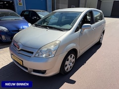 Toyota Verso - 1.8 VVT-i Sol 7prs. Automaat Airco APK jan-26 Leuke en ruime auto met NAP en boekjes