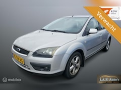 Ford Focus - 1.6 Airco navigatie nieuwe apk