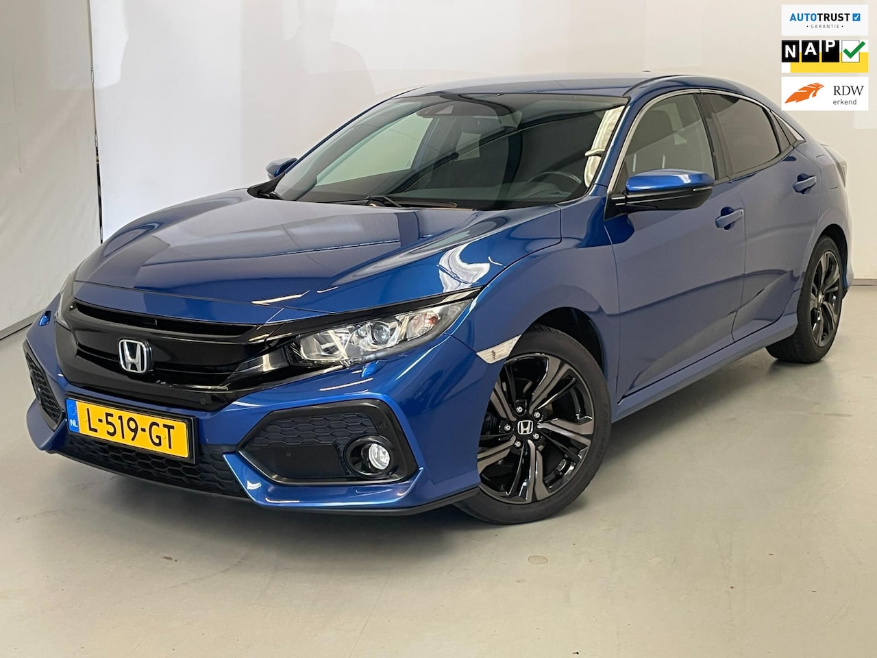 Honda Civic - 1.0 i-VTEC Elegance / CarPlay / Stoelverwarming - AutoWereld.nl