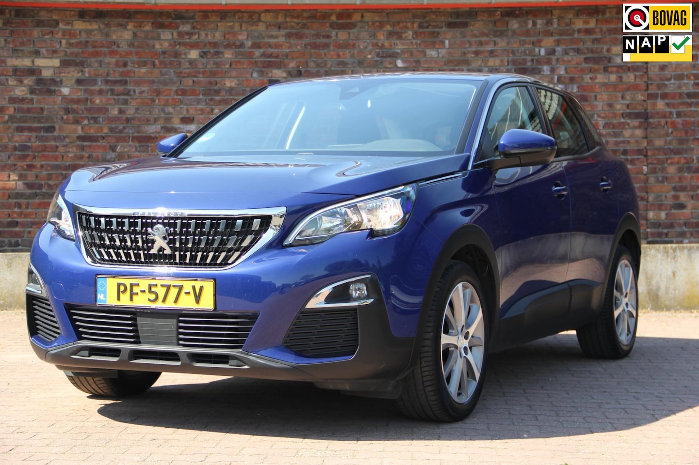 Peugeot 3008 - 1.6 BlueHDi Blue Lease Executive 1.6 BlueHDi Blue Lease Executive - AutoWereld.nl
