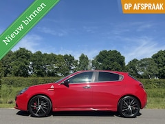 Alfa Romeo Giulietta - 1.750 TBI QV, 240pk, kuipstoelen