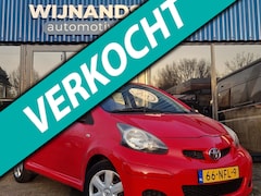 Toyota Aygo - 1.0-12V Access Airco 5deurs Radio Centrale deurvergrendeling