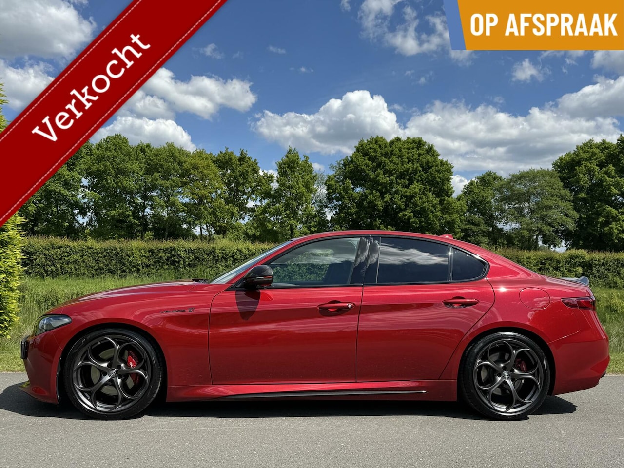 Alfa Romeo Giulia - 2.0 T Veloce Ti Q4 UNIEK Rosso Competizone - AutoWereld.nl