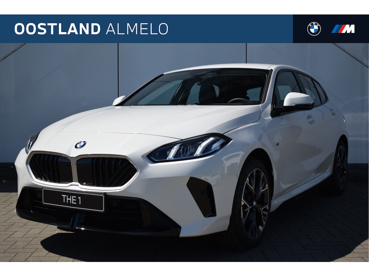 BMW 1-serie - 120 M Sport Automaat / Sportstoelen / Parking Assistant / Driving Assistant / DAB - AutoWereld.nl