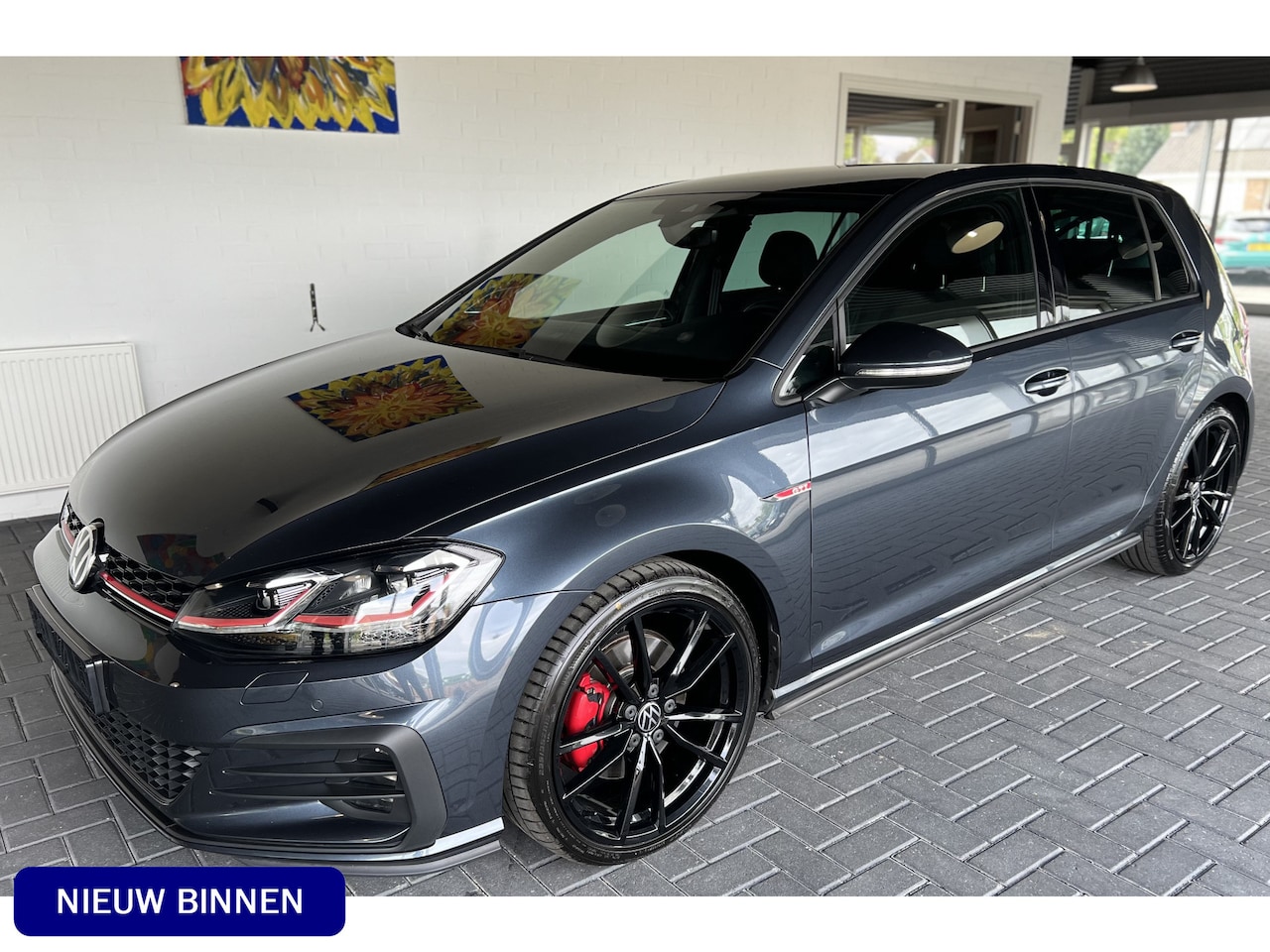 Volkswagen Golf - 2.0 TSI GTI / DYN Audio / Apple CarPlay / Stoelverwarming / ACC - AutoWereld.nl