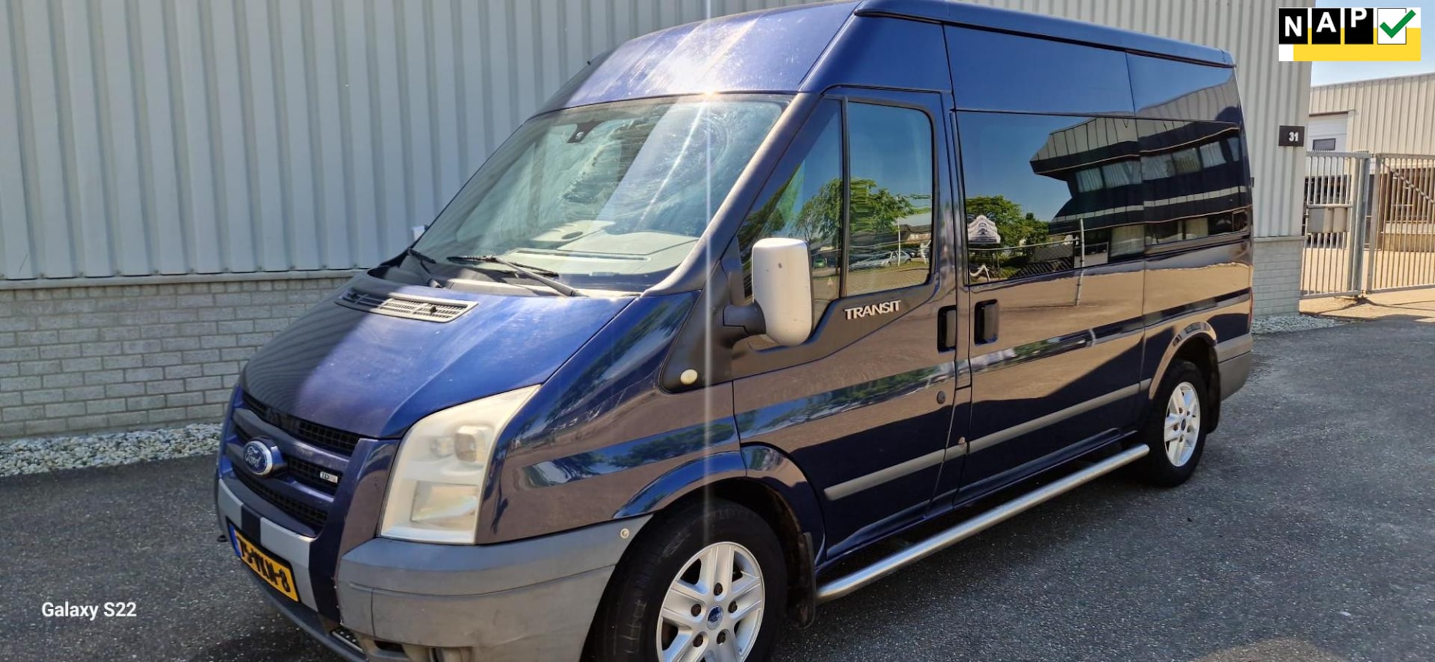 Ford Transit - 280M 2.2 TDCI HD DC AIRCO , 2 SCHUIFDEUREN - AutoWereld.nl