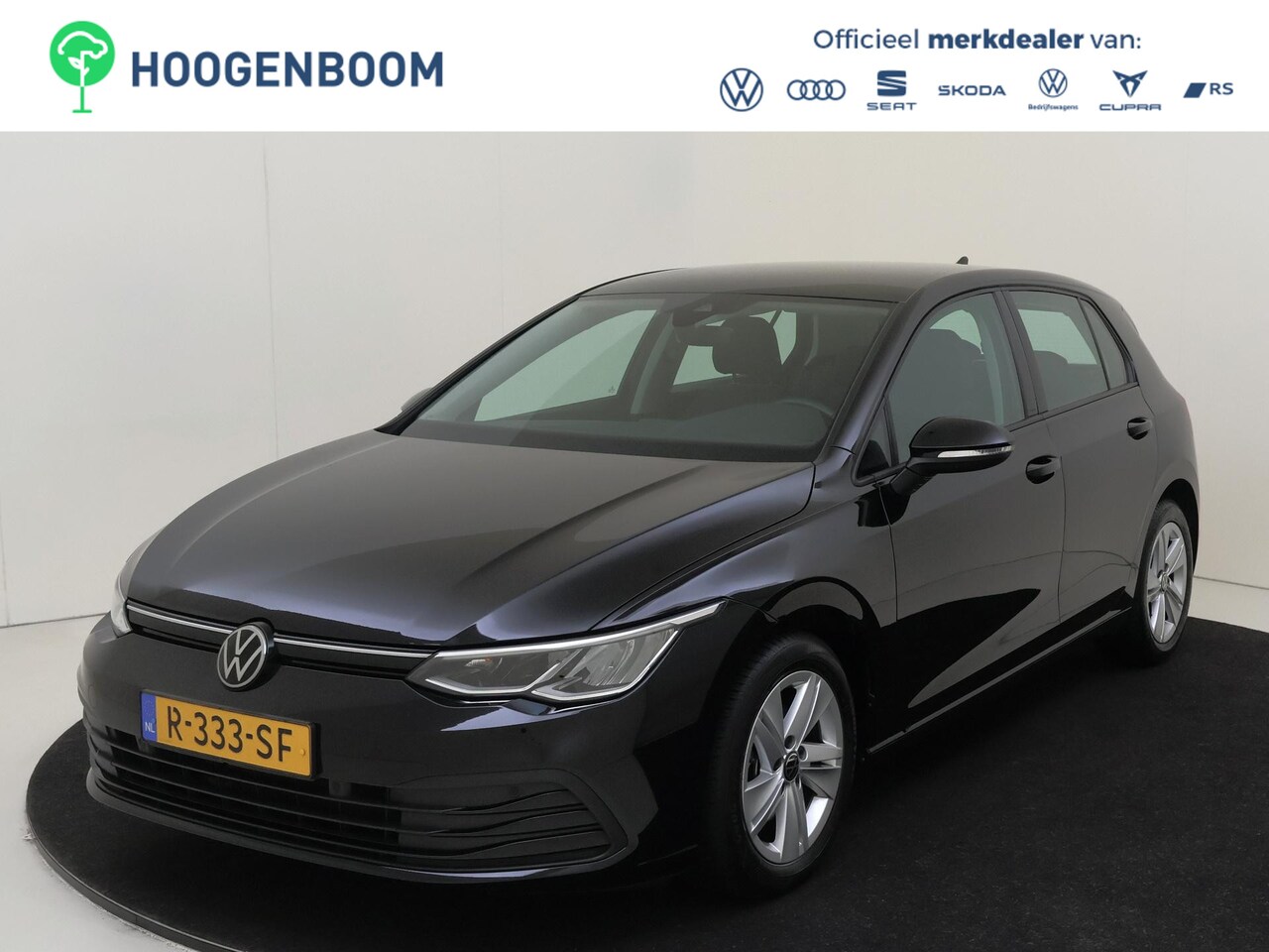 Volkswagen Golf - 1.0 TSI Life | Navigatie | Parkeersensoren | Sfeerverlichting | Draadloze telefoonlader | - AutoWereld.nl
