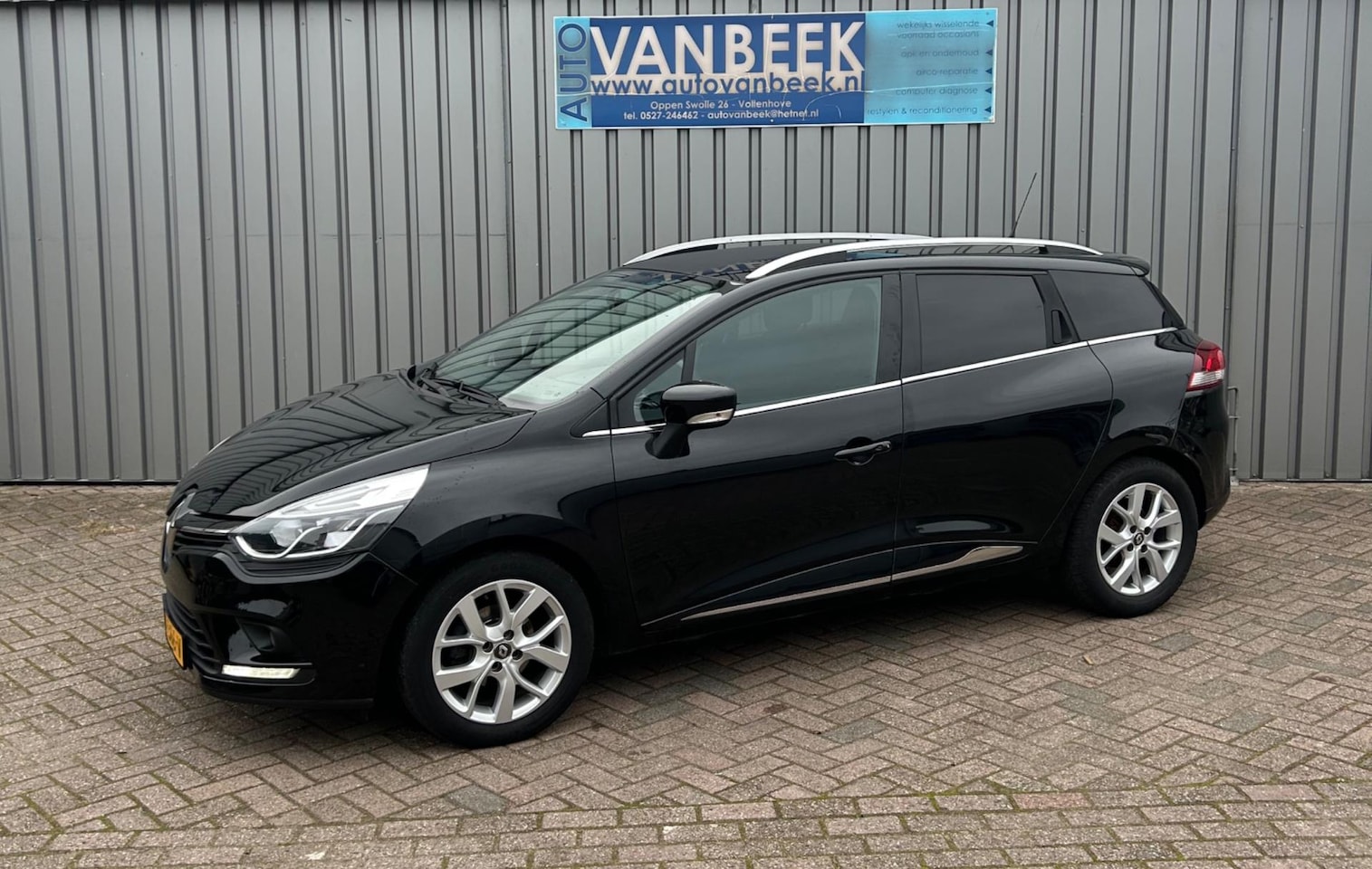 Renault Clio Estate - 0.9 TCe Limited|Trekhaak - AutoWereld.nl