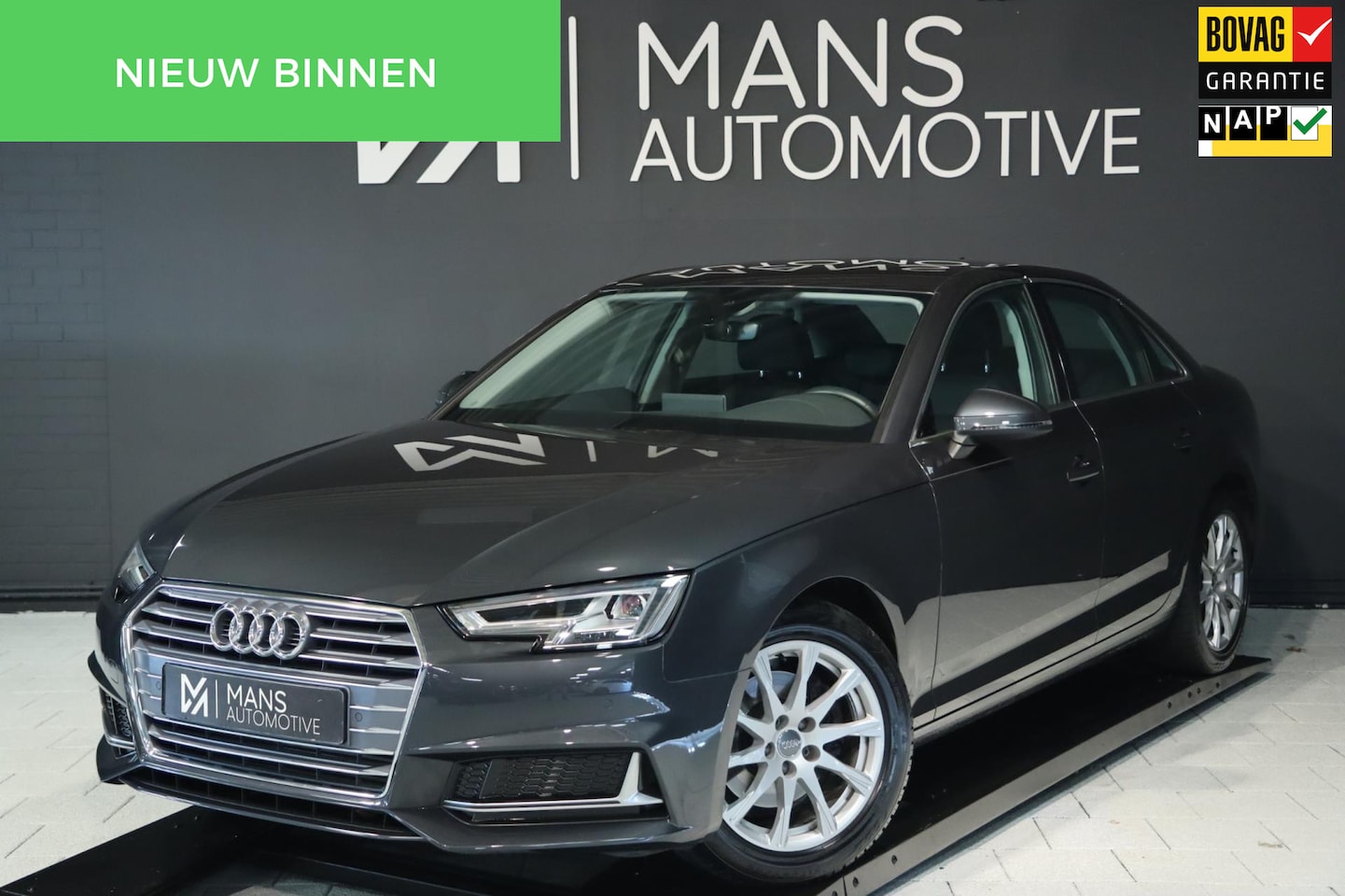 Audi A4 Limousine - 35 TFSI Sport / VIRTUAL / DODEHOEK / CAMERA / CARPLAY - AutoWereld.nl