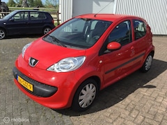 Peugeot 107 - 1.0-12V XS - 5deurs - 5 deurs