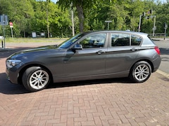 BMW 1-serie - 116i Executive 5 drs, PDC, Climate control, Navi, etc