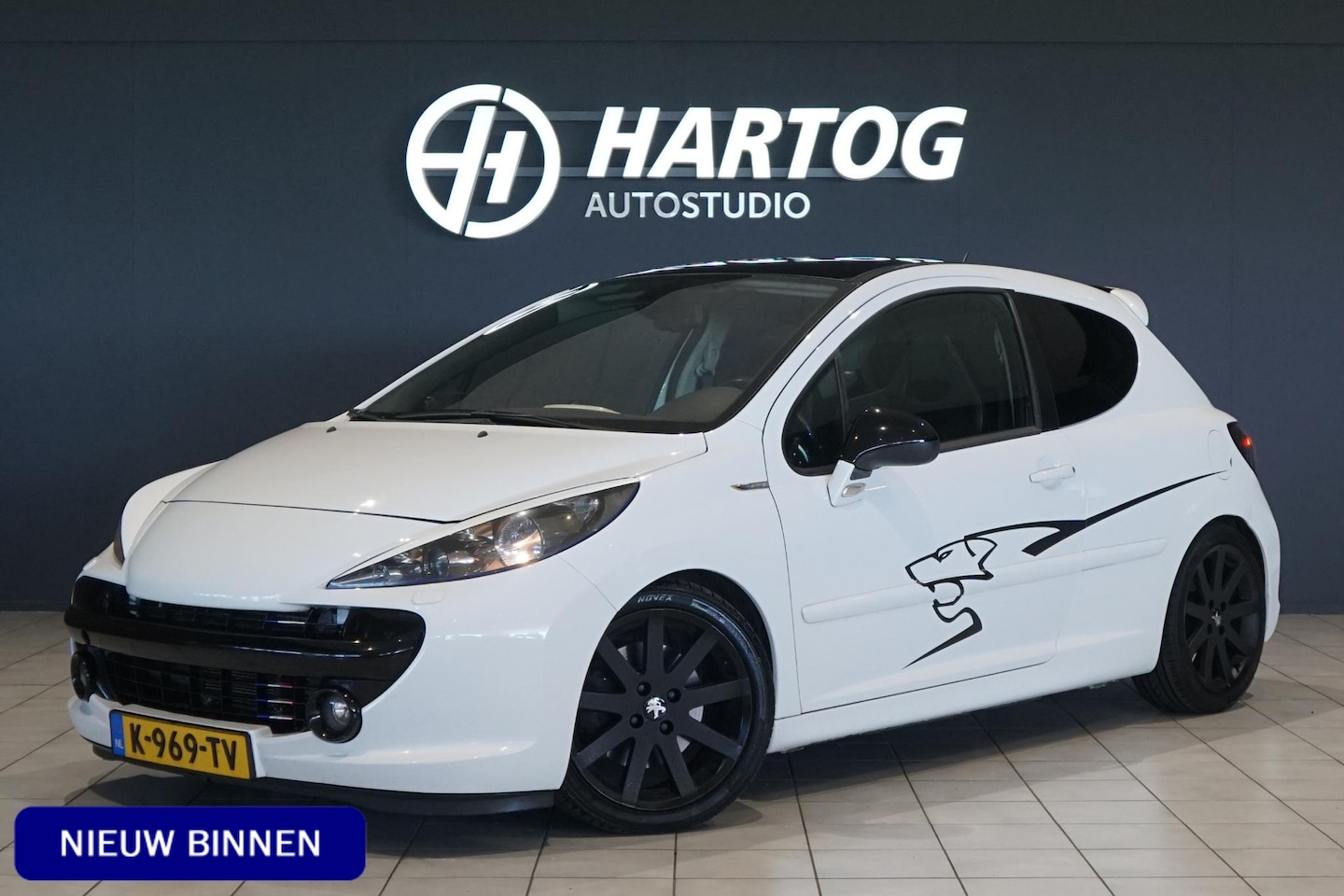 Peugeot 207 - 1.6-16V T RC 200PK + KUIPSTOELEN / PANORAMA - AutoWereld.nl