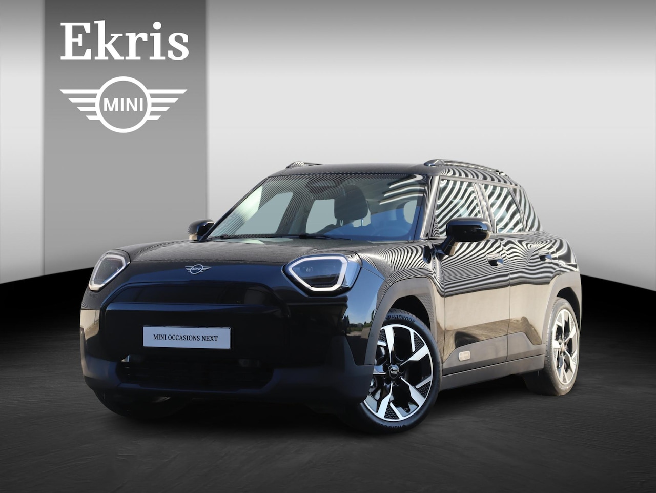 MINI Aceman - E | Classic + Pakket S + Head-Up + Comfort Access + Achteruitrijcamera + Driving Assistant - AutoWereld.nl