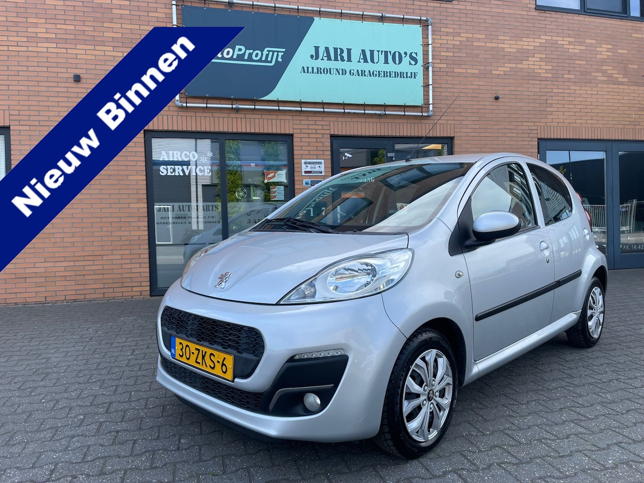 Peugeot 107 - 1.0 Active Airco, weinig km, 5drs - AutoWereld.nl