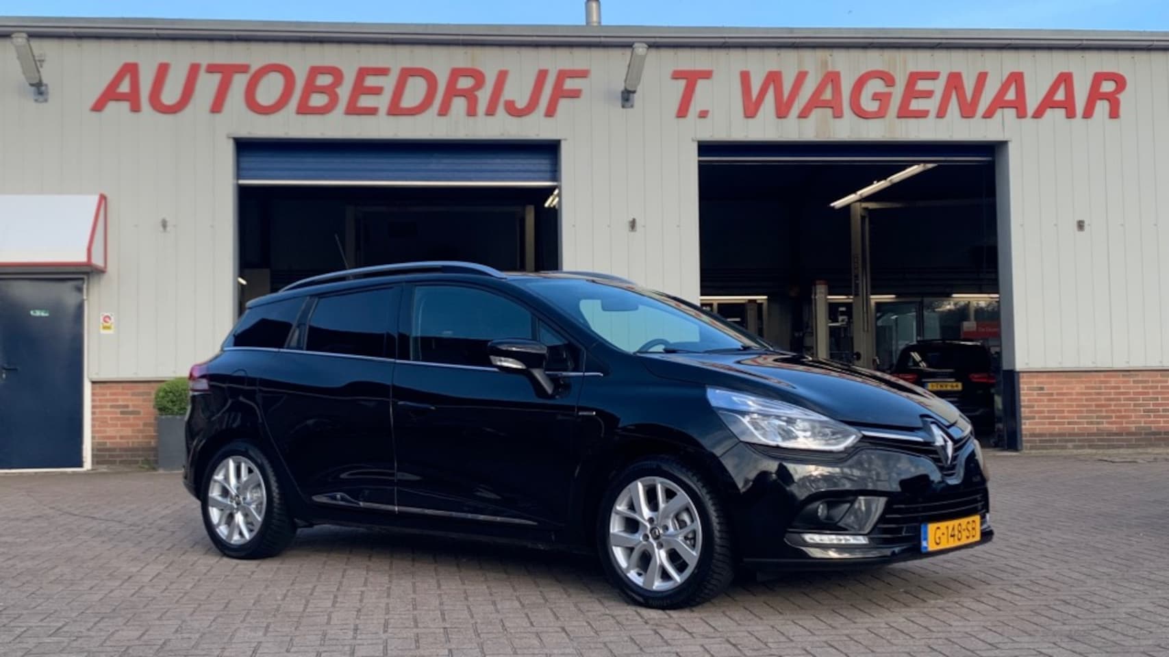 Renault Clio Estate - 0.9 TCE 90PK LIMITED ESTATE 56.000KM - AutoWereld.nl