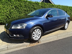 Volkswagen Passat - 1.4 TSI COMFL. BLM - Navi-Blth-Pc-Trkh-clima-cruise