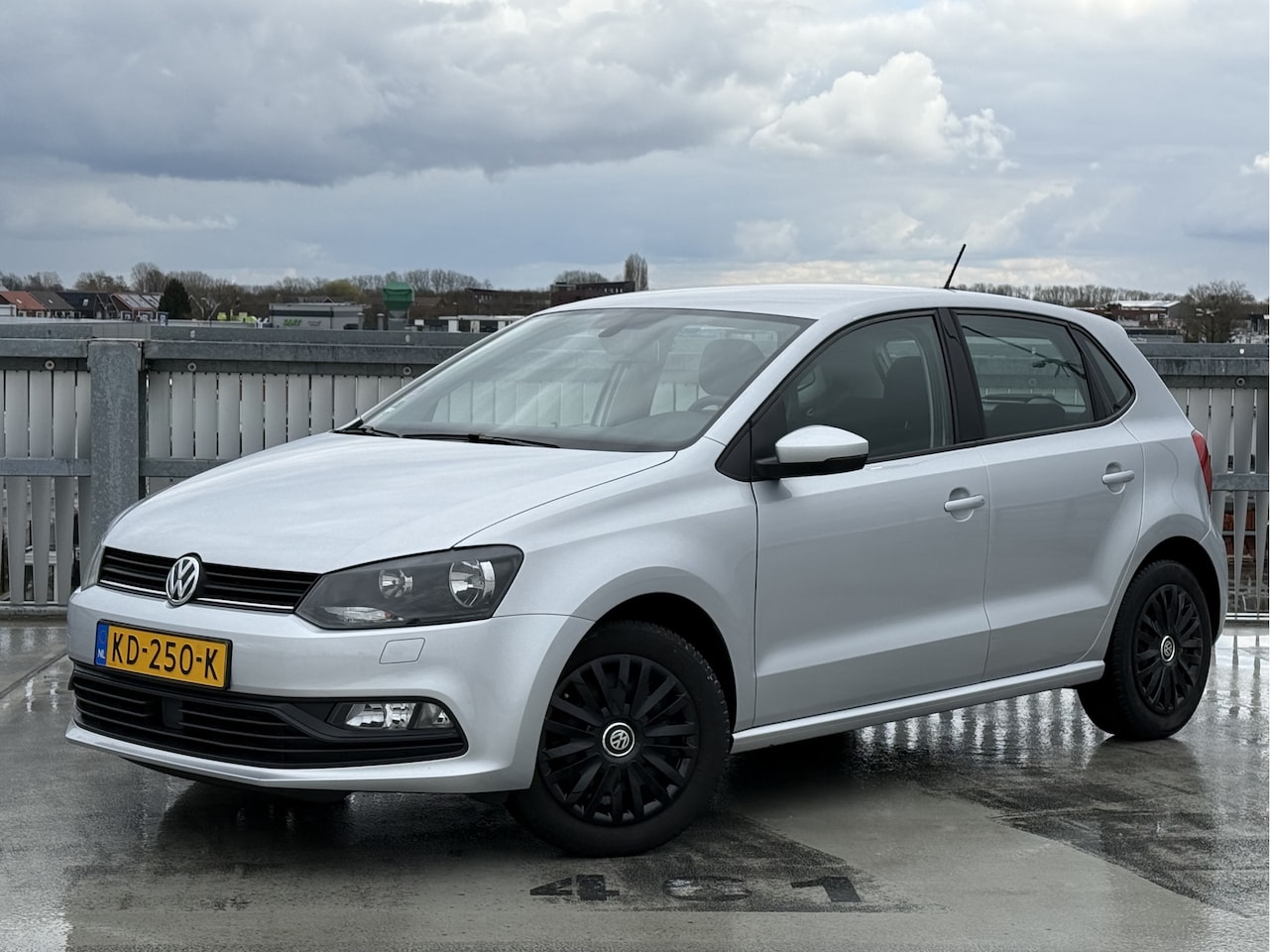 Volkswagen Polo - 1.2 TSI | Clima | BT | Dealer onderhouden - AutoWereld.nl