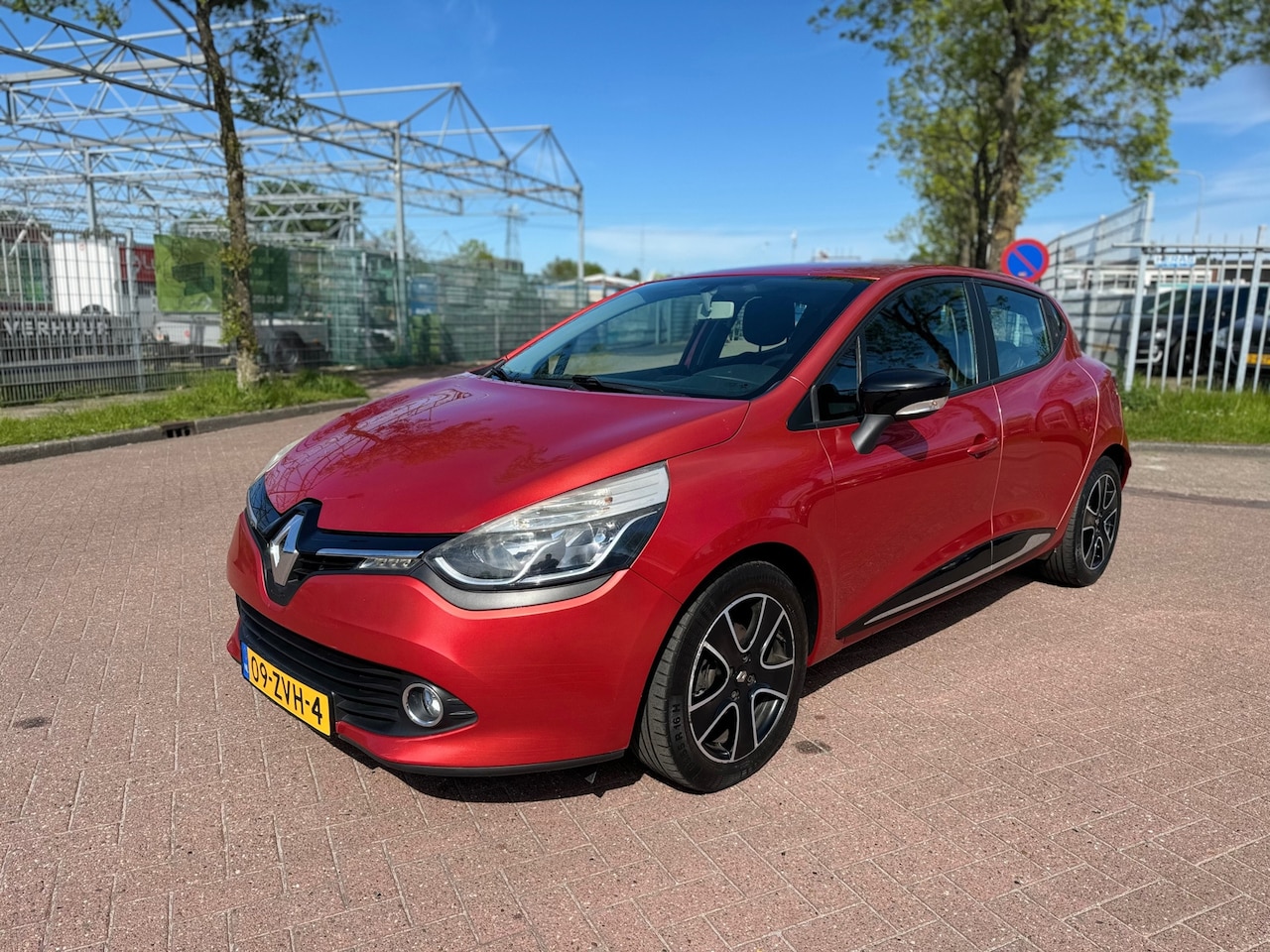 Renault Clio - 0.9 TCe Expression 0.9 TCe Expression - AutoWereld.nl