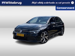 Volkswagen Golf - 1.5 eTSI 150pk DSG R-Line / Black Style / Panoramadak / IQ LED Matrix / 18" LMV / Camera /