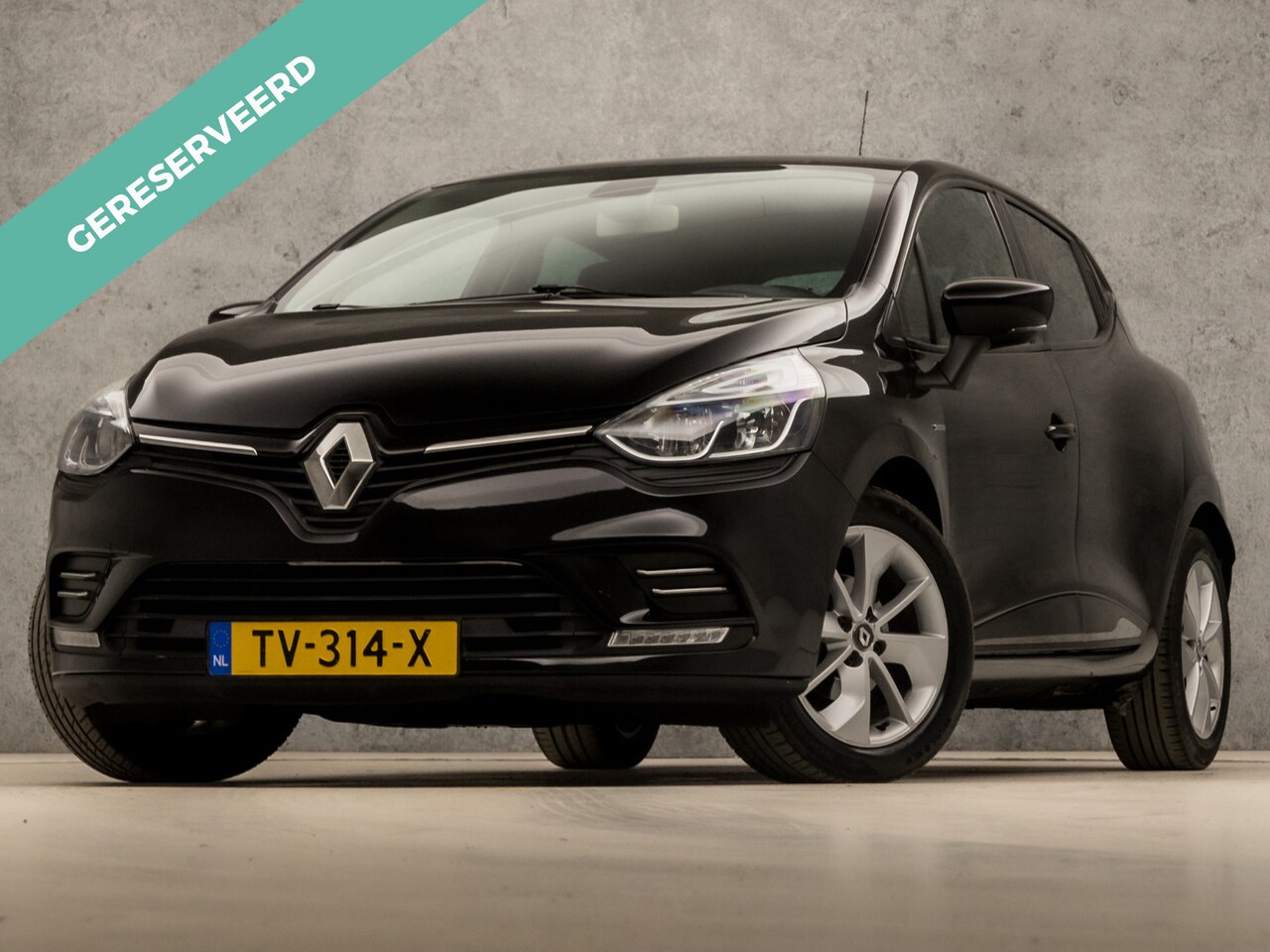Renault Clio - 1.2 TCe Intens Automaat (NAVIGATIE, CLIMATE, LM VELGEN, SPORTSTOELEN, PARKEERSENSOREN, CRU - AutoWereld.nl