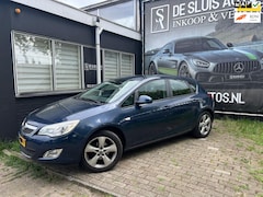 Opel Astra - 1.4 Turbo Edition NAP ClimaTronic