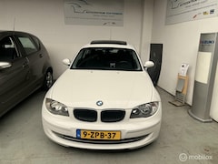 BMW 1-serie - 116i Corporate