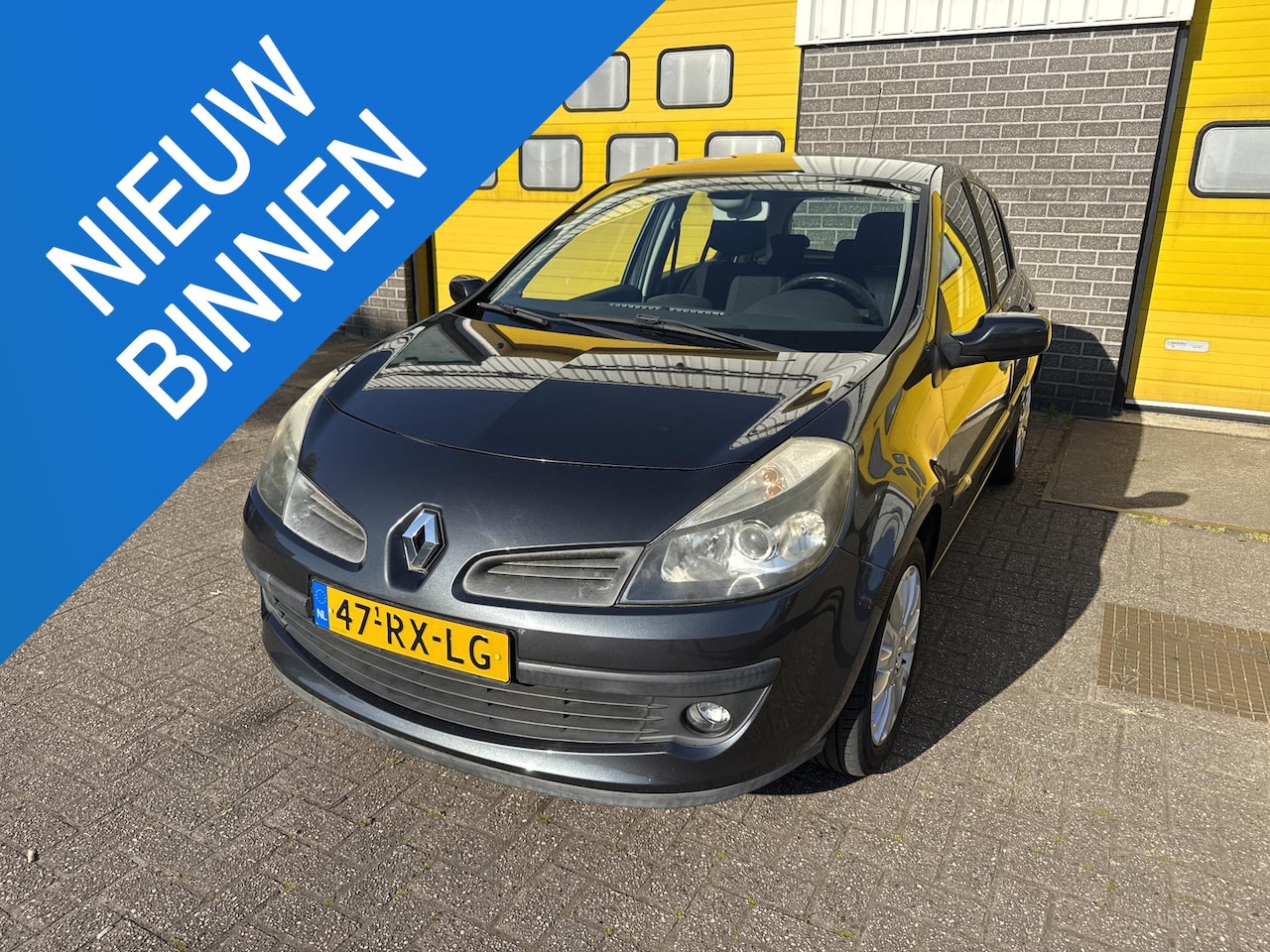 Renault Clio - 1.6-16V Privilège |Airco|5 deurs|NAP|Nieuwe APK - AutoWereld.nl