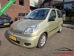 Toyota Yaris Verso - 1.5 VVT-i Sol