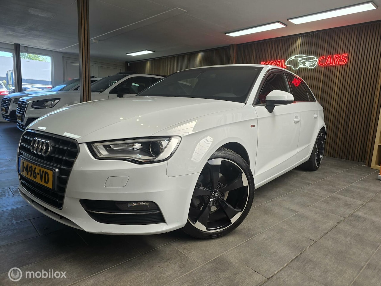 Audi A3 Sportback - 1.4 TFSI Ambition Sport Edition/ 2 X Sline - AutoWereld.nl