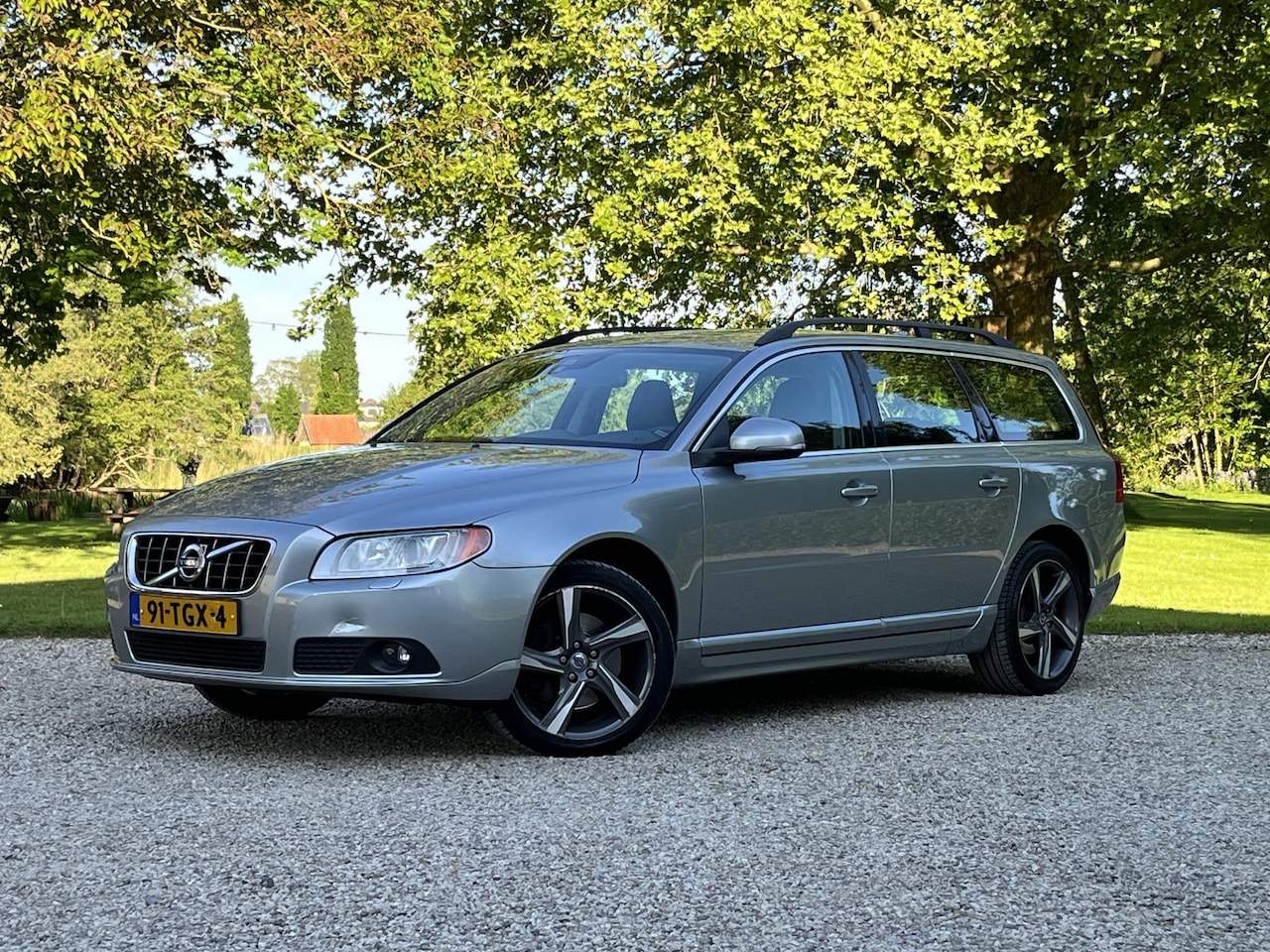 Volvo V70 - 2.0 D3 Limited Edition 5-Cilinder - AutoWereld.nl
