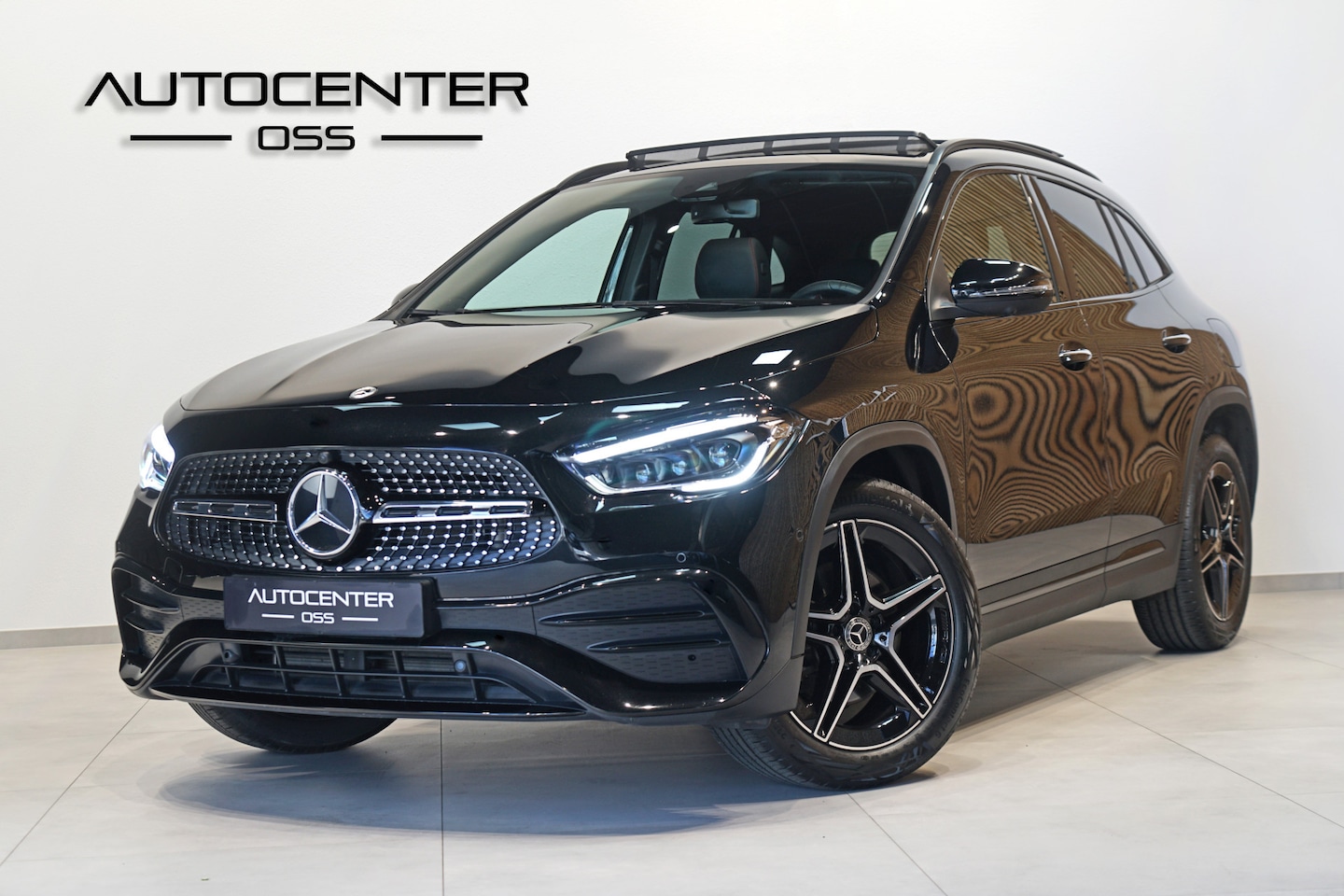 Mercedes-Benz GLA-Klasse - 250 e AMG Line ✅ NIGHT ✅ PANO ✅ WEG.TREKHAAK ✅ 360 CAM ✅ KEYLESS - AutoWereld.nl