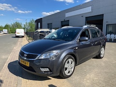 Kia Cee'd - 1.4 CVVT X-ecutive