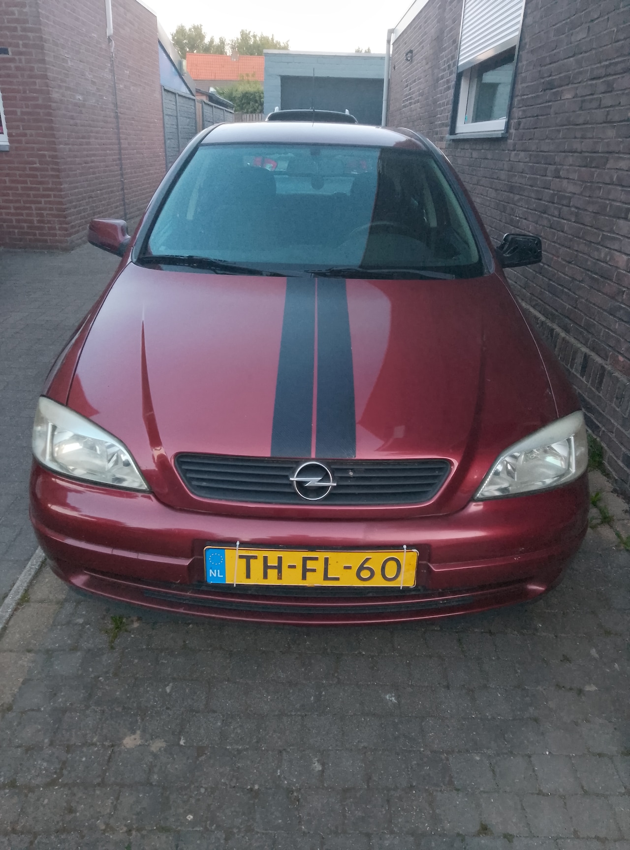 Opel Astra - 1.6 GL - AutoWereld.nl