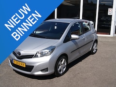 Toyota Yaris - 1.3 VVT-i Aspiration Airco, Camera, RIJKLAARPRIJS