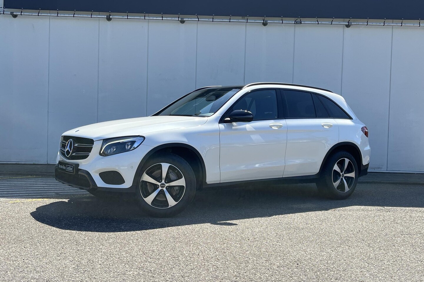 Mercedes-Benz GLC-klasse - GLC 250 Automaat 4MATIC Exclusive Exterieur | Nightpakket | Panoramadak | LED | Parktronic - AutoWereld.nl