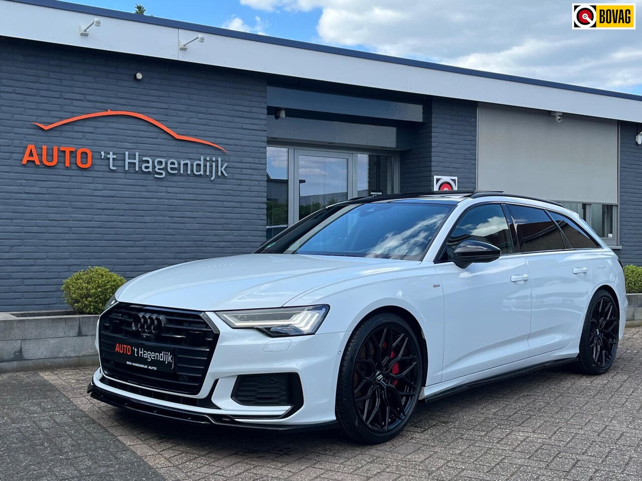 Audi A6 Avant - 55 TFSI e quattro pano trekh 1EIG 21" 360gr HUD massage - AutoWereld.nl